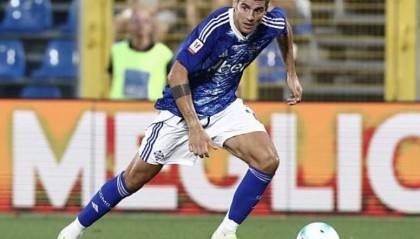 小法：莫拉塔自认状态很好，要求上场；科莫未来有很大潜力